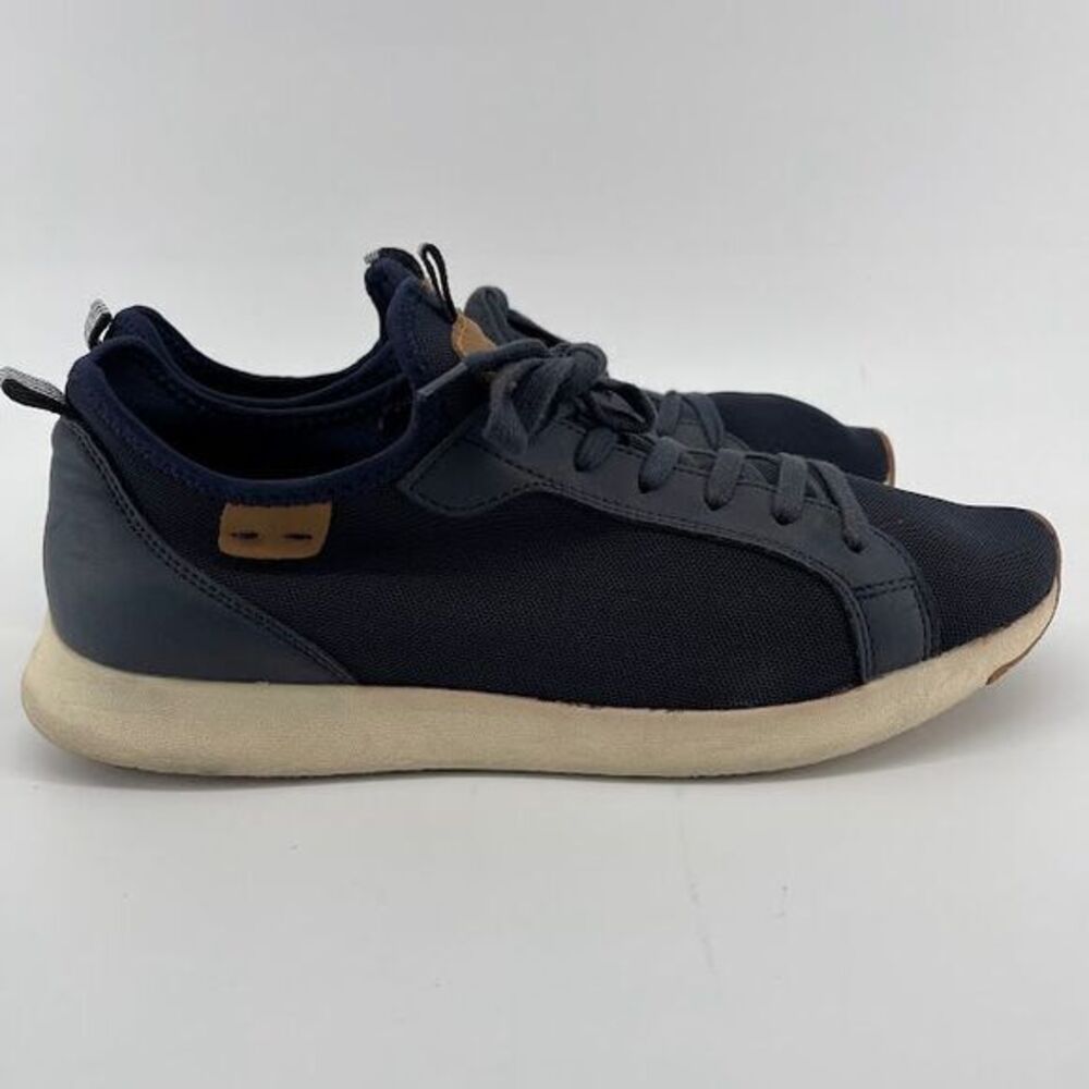 Steve Madden Navy Blue Fabric Sneakers with Tan Accents Athletic Shoes Size 10M